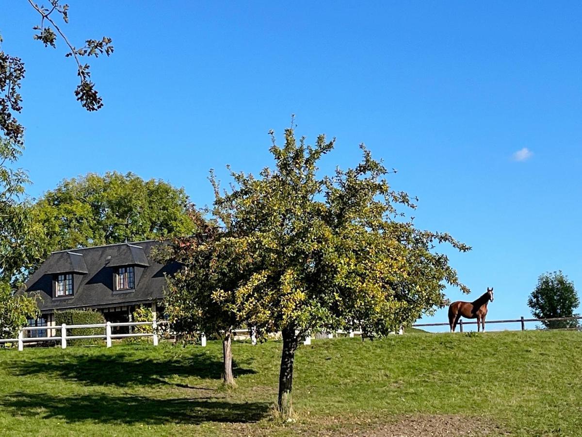 Le Gîte Marguerite - Calvados : vue panoramique sur la Normandie Hermival-les-Vaux Exterior foto